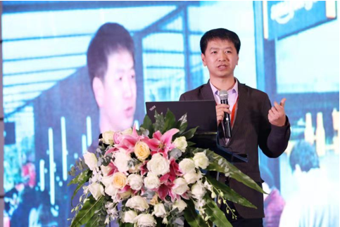亞馬遜AWS教育行業(yè)高級(jí)顧問(wèn)、資深解決方案架構(gòu)師田鍇分享亞馬遜在人工智能領(lǐng)域的產(chǎn)品和服務(wù)