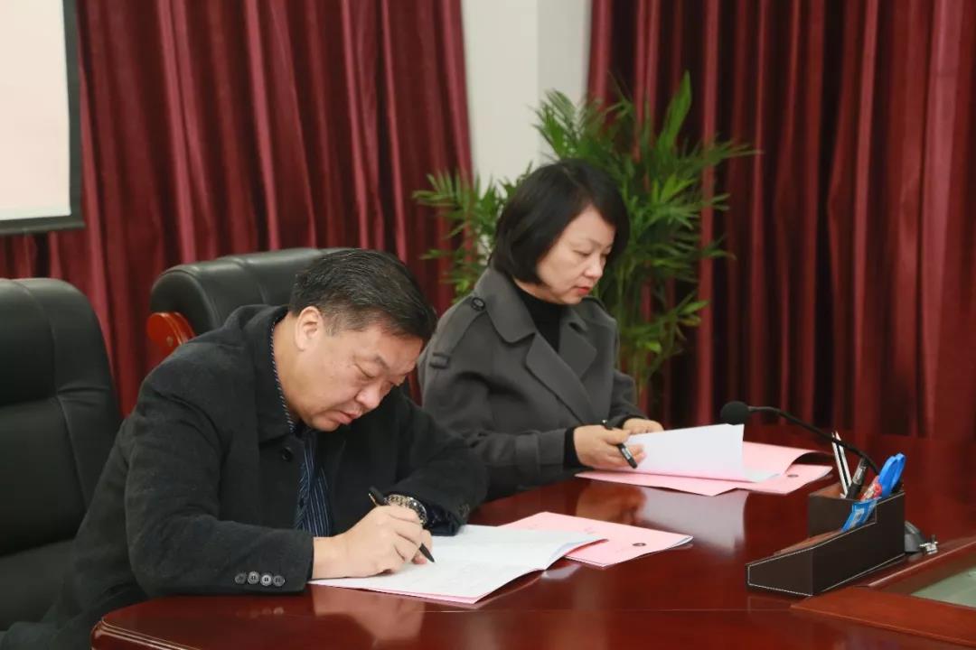 達(dá)內(nèi)與萍鄉(xiāng)學(xué)院攜手簽約，聯(lián)合培養(yǎng)應(yīng)用型人才