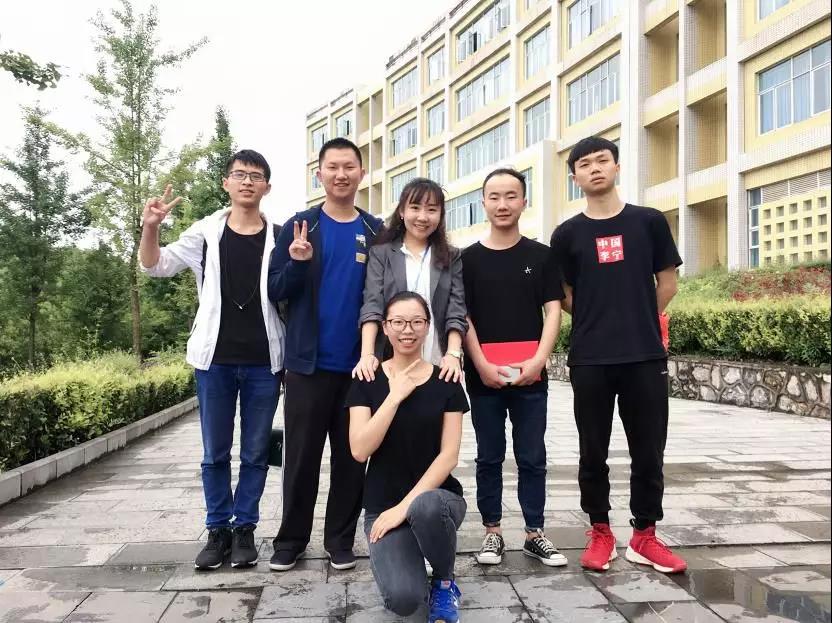 貴州工程應(yīng)用技術(shù)學(xué)院·達內(nèi)實訓(xùn)學(xué)習(xí)圓滿結(jié)束